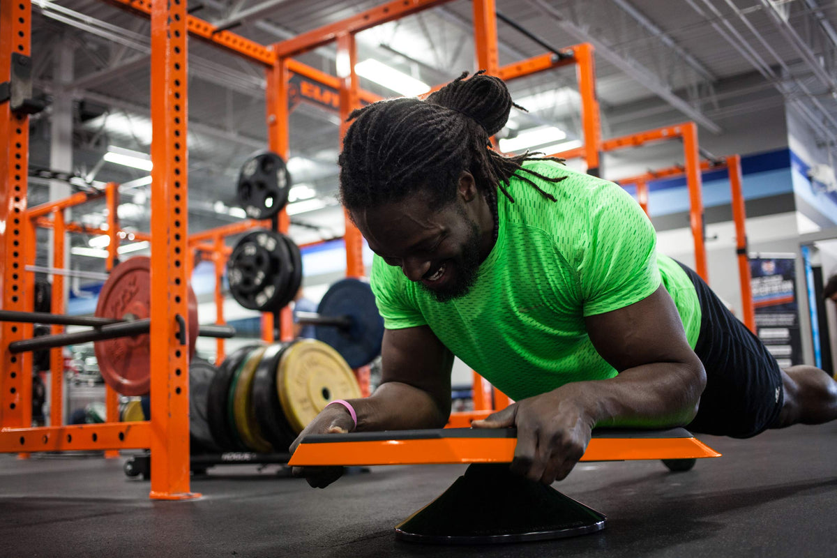 Dynamic Abdominal and Core Strength Training Platform